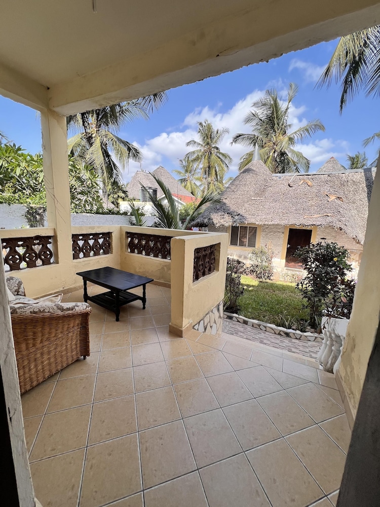 Diani Beach Dream House - 5 Bedrooms