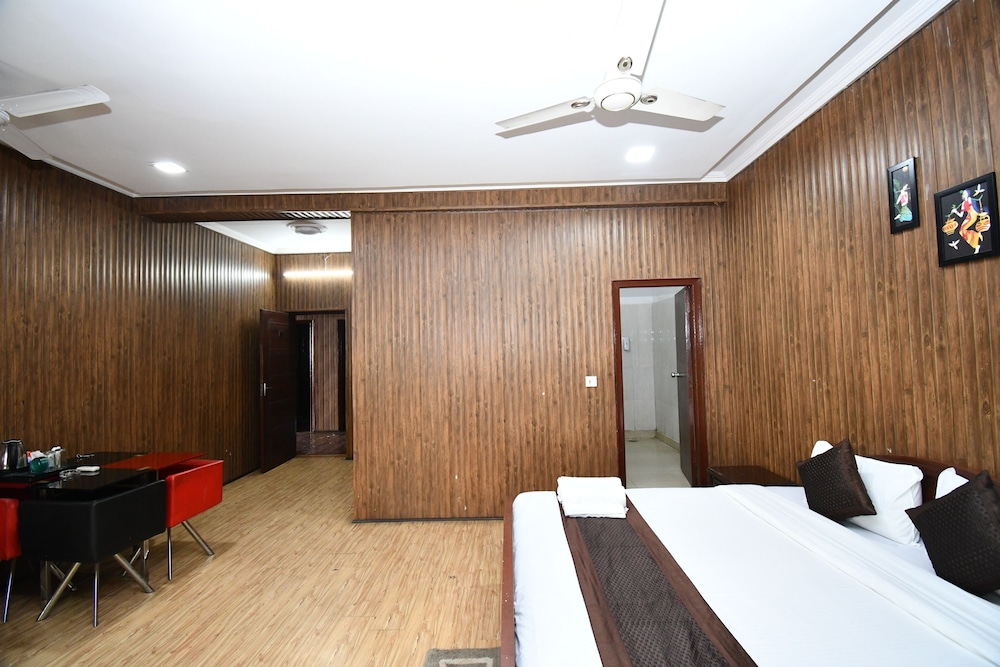 Hotel Shivaay Paradise - Property Image 6