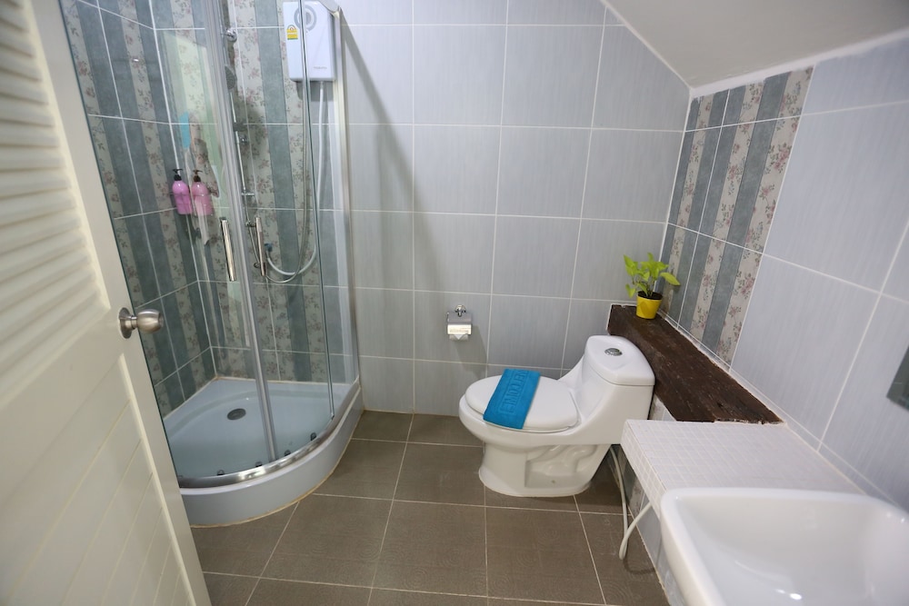Chaamaran Boutique Hotel