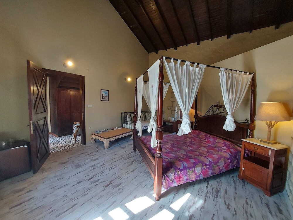 1882 Butik Otel - Image 9