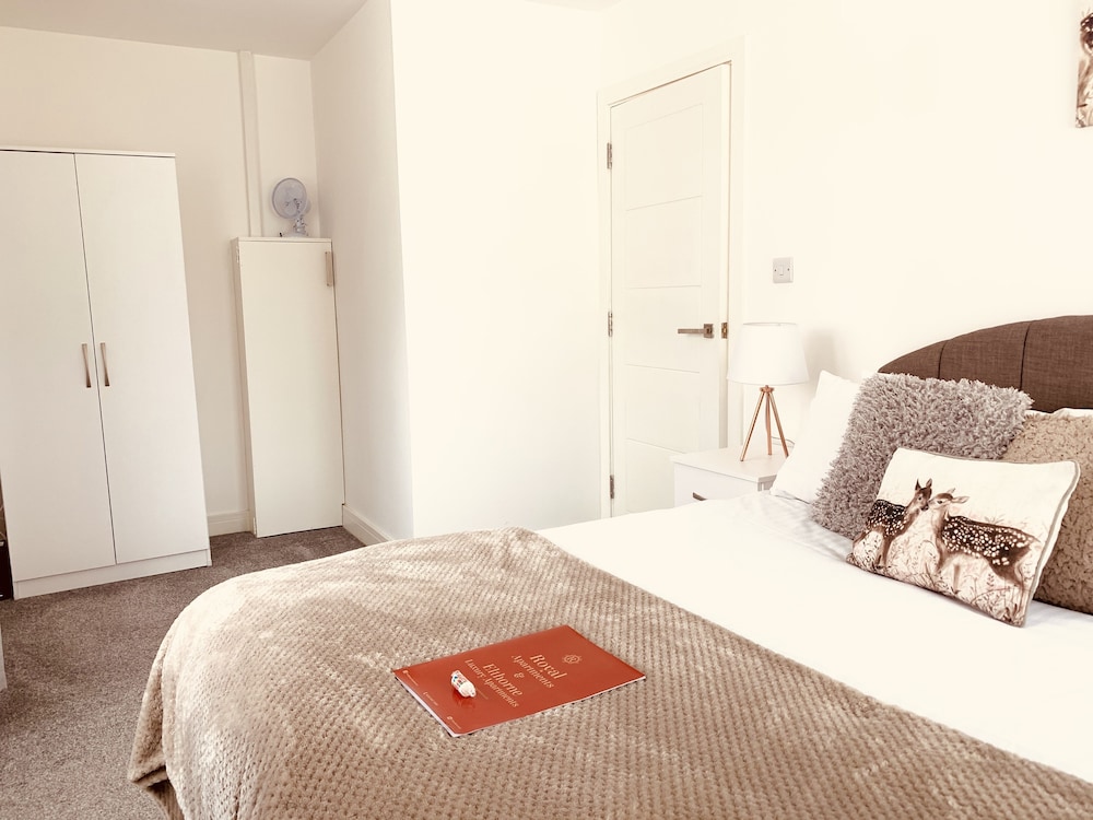 Elthorne Luxury Apartments