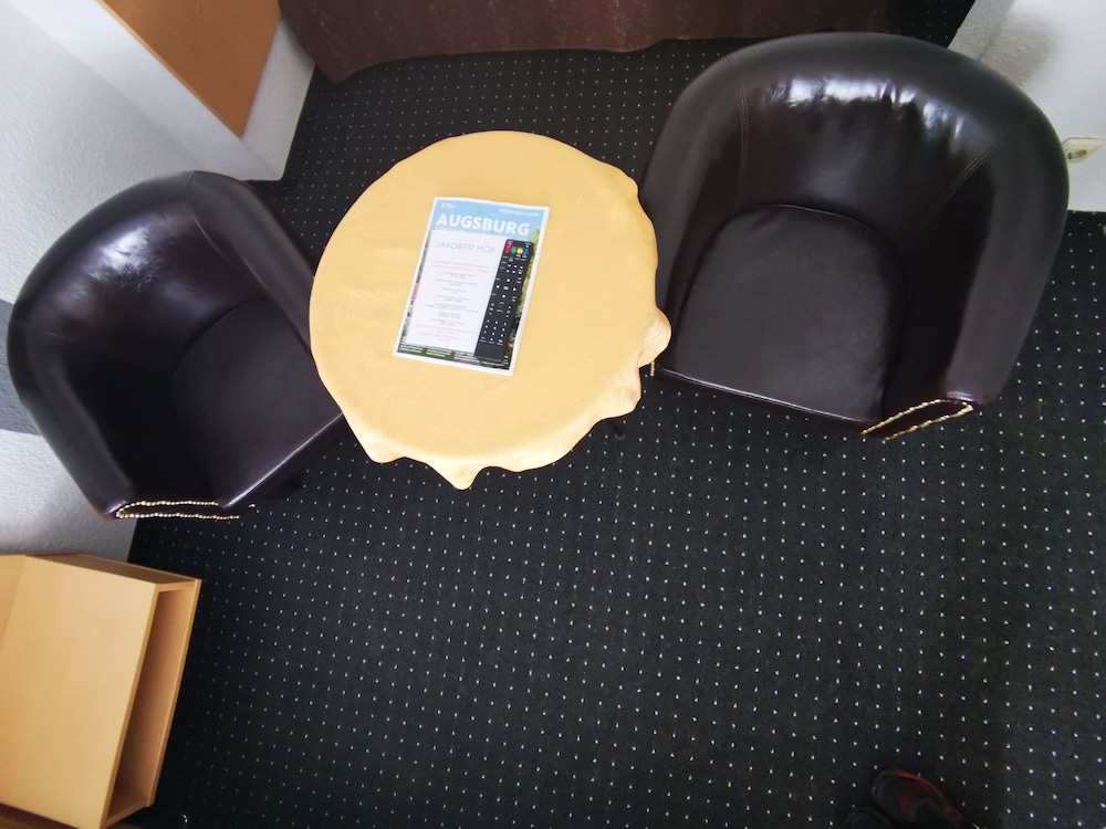 Augsburg Vacations - Hotel Jakoberhof - Property Image 3