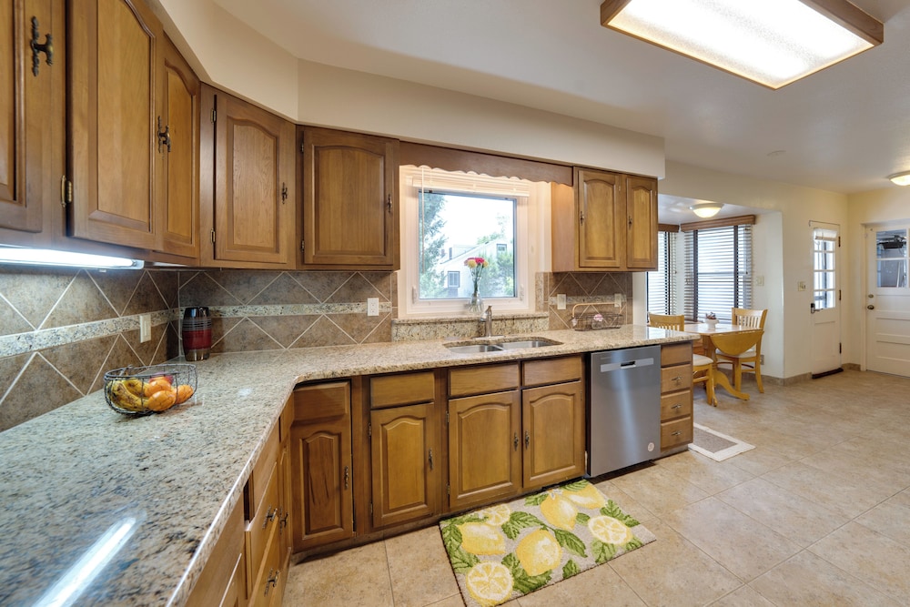 Walk to Frontier Days: Cheyenne Home w/ Patio!