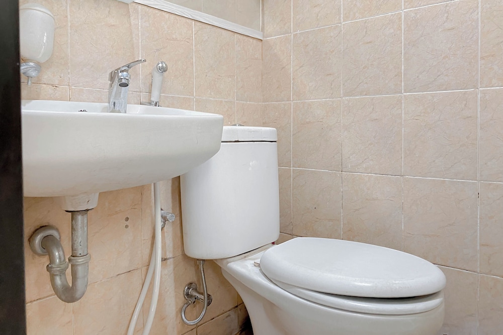 Good Deal And Comfy 2Br Kebagusan City Apartment