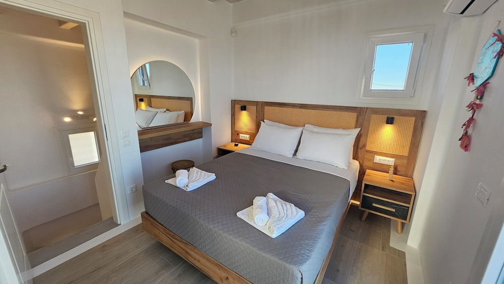 Aether Mykonos 3BR Port View Villa