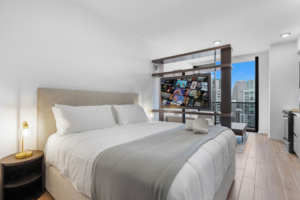 Exclusive Studio with Beautiful Views