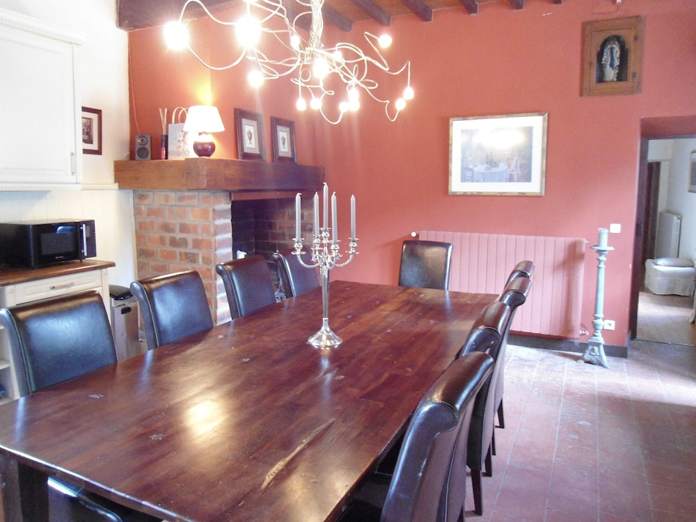 Estate in Pyrenees With Pool and Golf Nearby