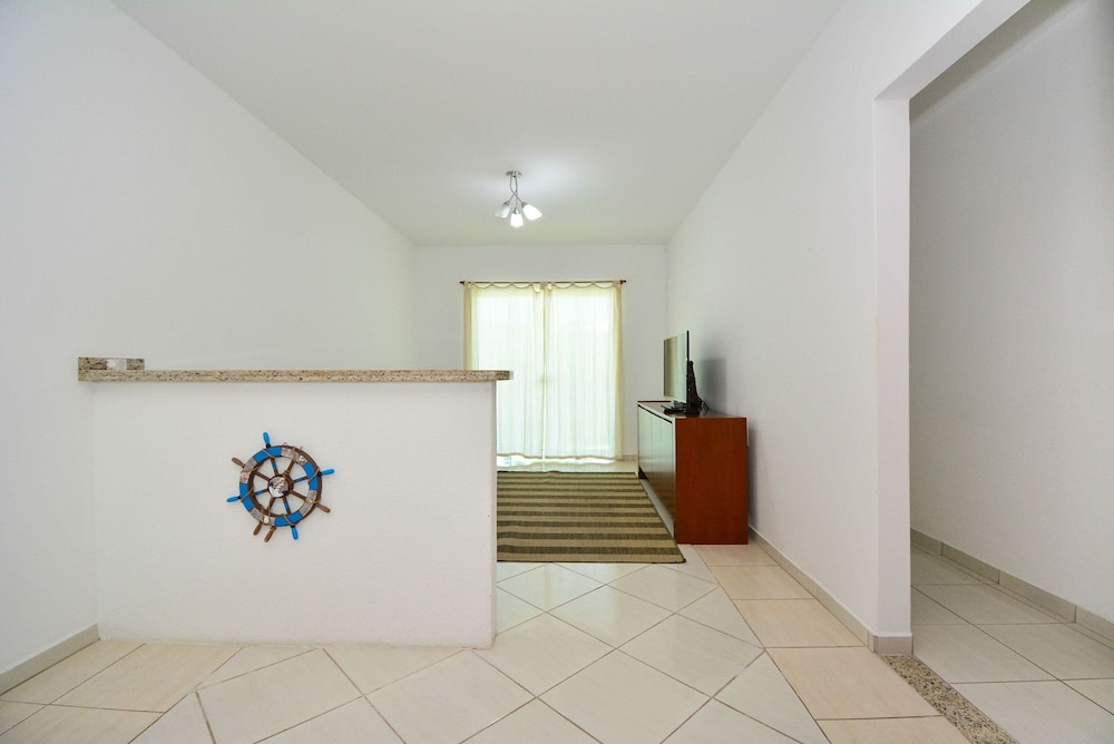 Casa com piscina a 250m da Praia PLH006