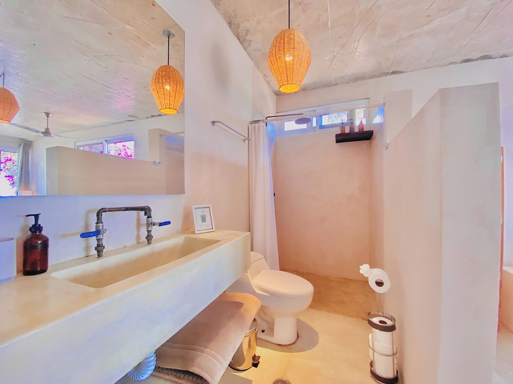 Perro Surfero Hotel Boutique - Todos Santos, BCS