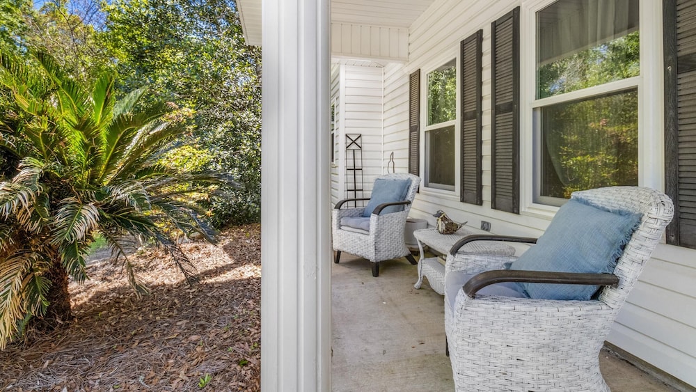 Southern Charm by Southern Vacation Rentals