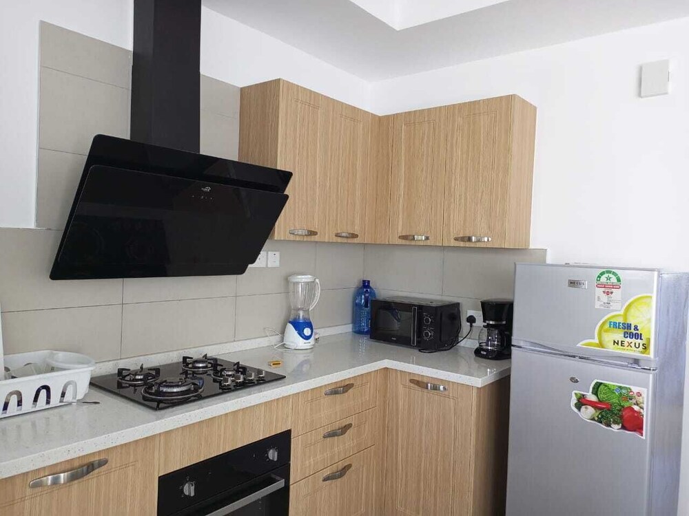Lux Suites La Vida Sultan Palace Homes view 5
