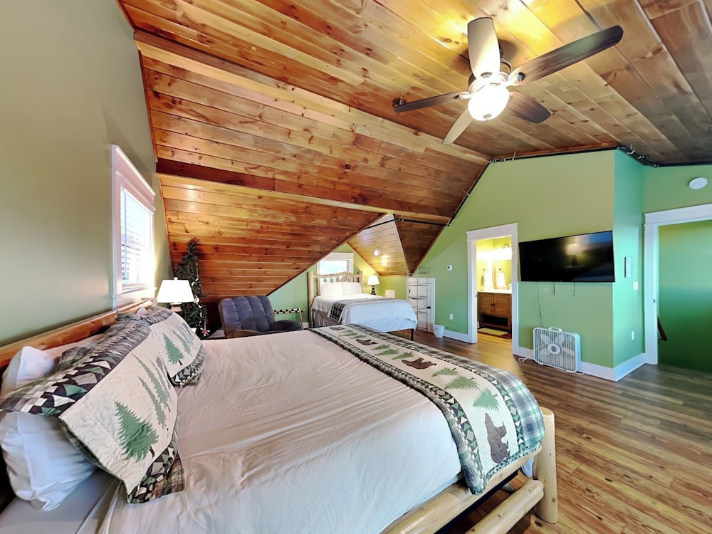5 Solas Lodge by Jackson Mountain Rentals