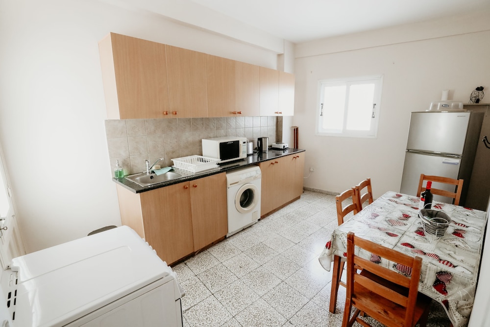 Larnaca Vacations - Lidia Apartment - Property Image 9