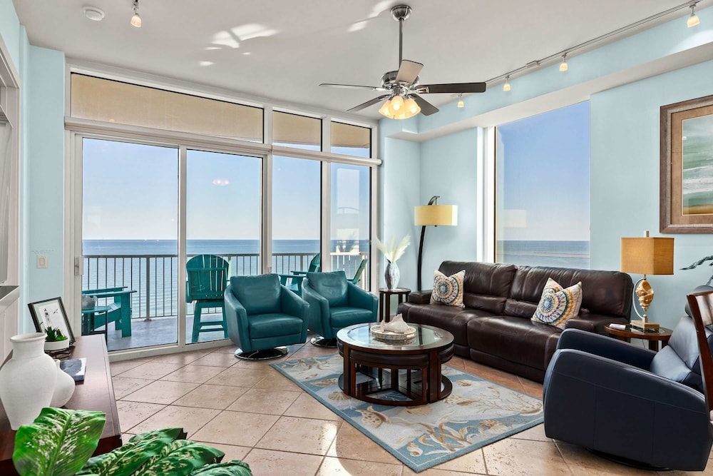Sapphire Beach - Breathtaking 26th Floor Views 3 Bedroom Apts