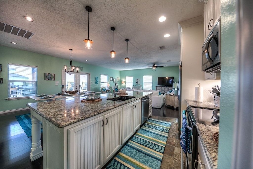 Once Upon A Tide 3 Bedroom Home by RedAwning