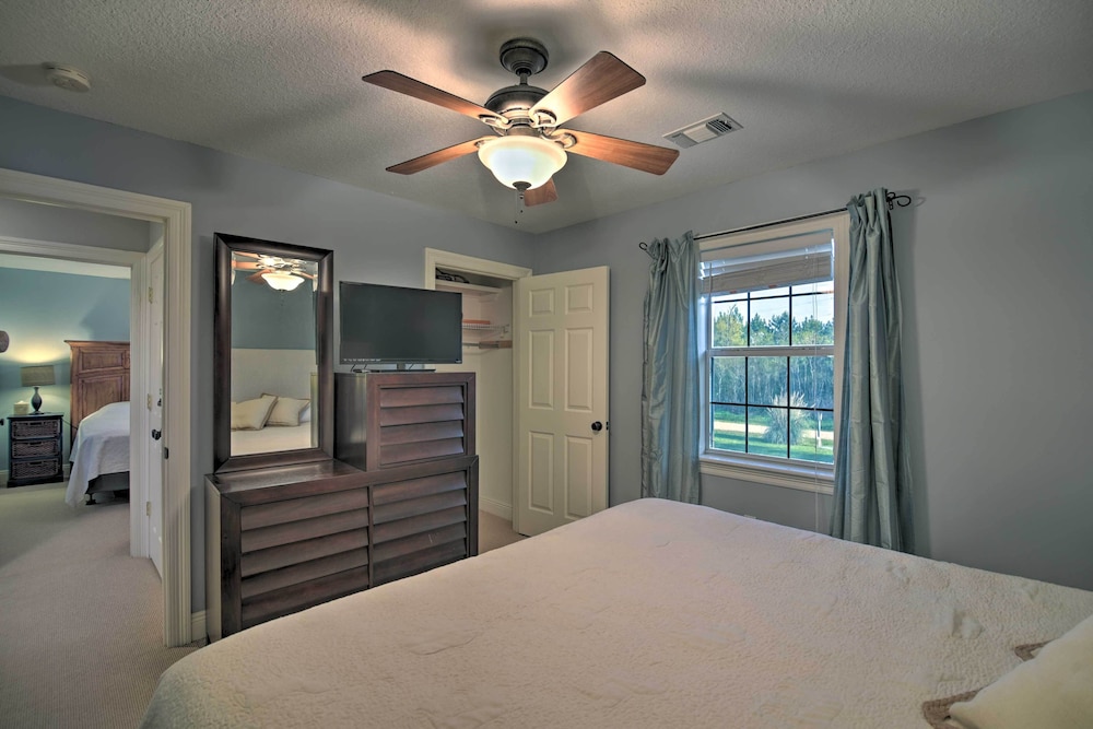Fish at Canalfront Bay St Louis Home - Dock & Deck view 4