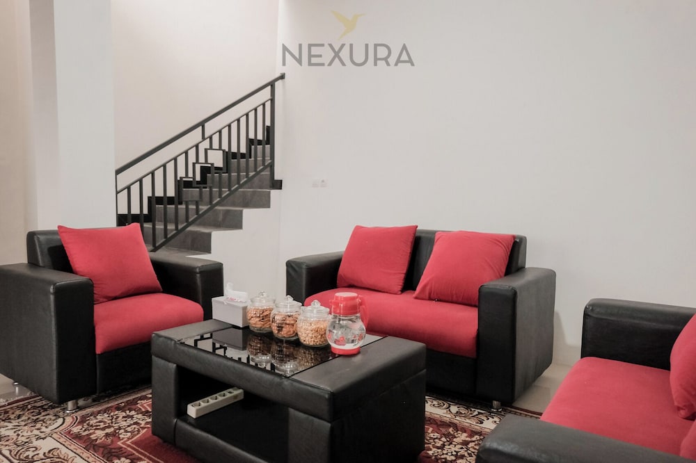 Tentrem Syariah Nexura Collection
