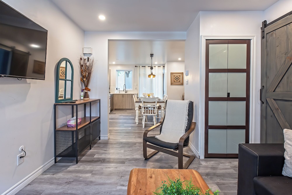 Cozy condo Mtl DownTown - 4410 - Image 4