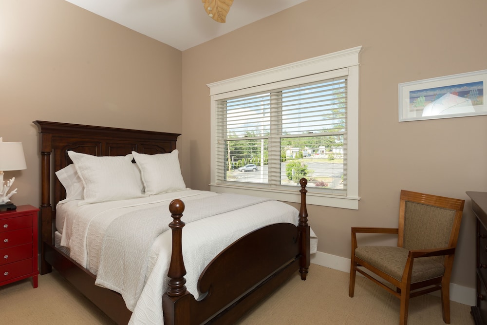 Sheepscot Harbour Village Resort