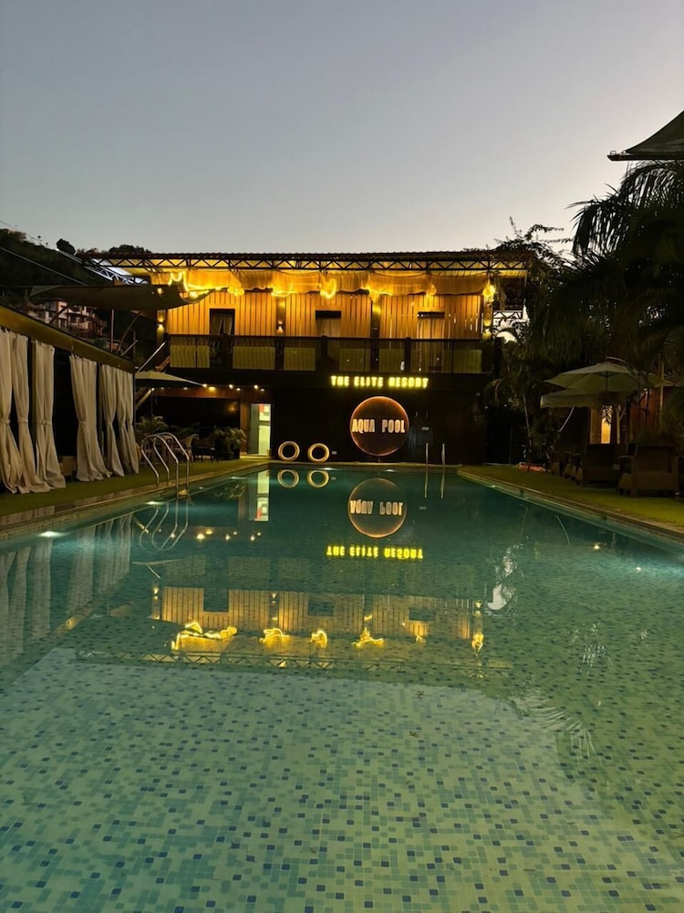 The Elite Resort
