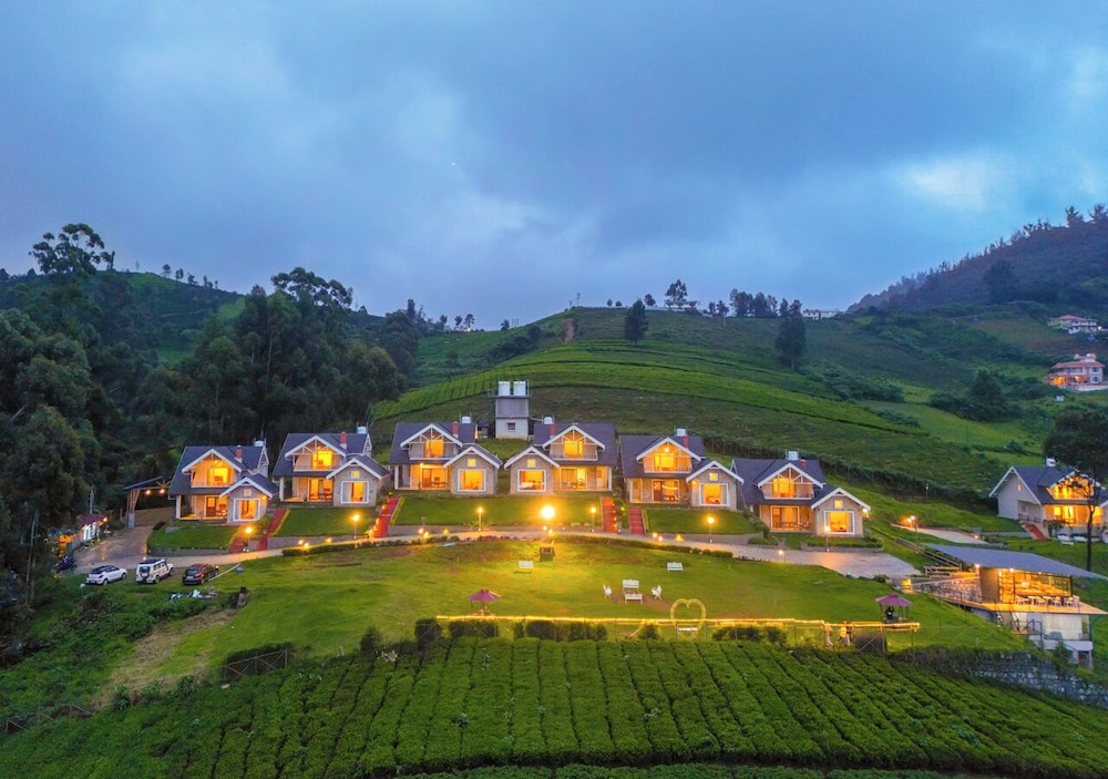 AJ Gable clouds Ooty by VOYE HOMES