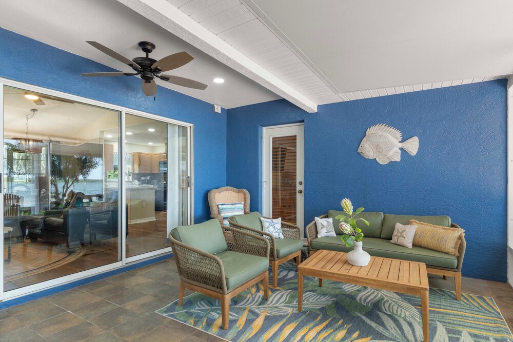 Welcoming Little Blue Lakehouse in Crystal River