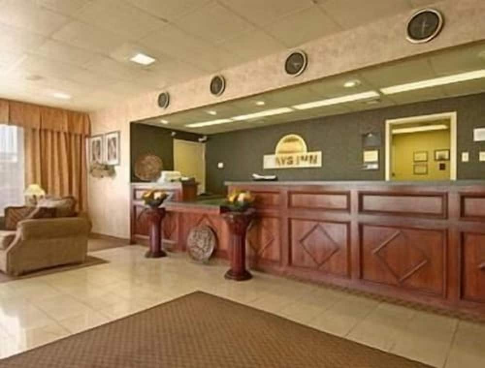 Days Inn by Wyndham Hillsboro TX view 3