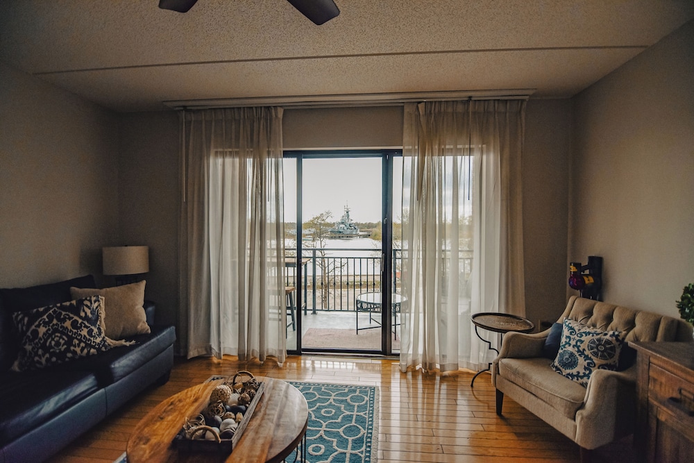 Water Street Retreats