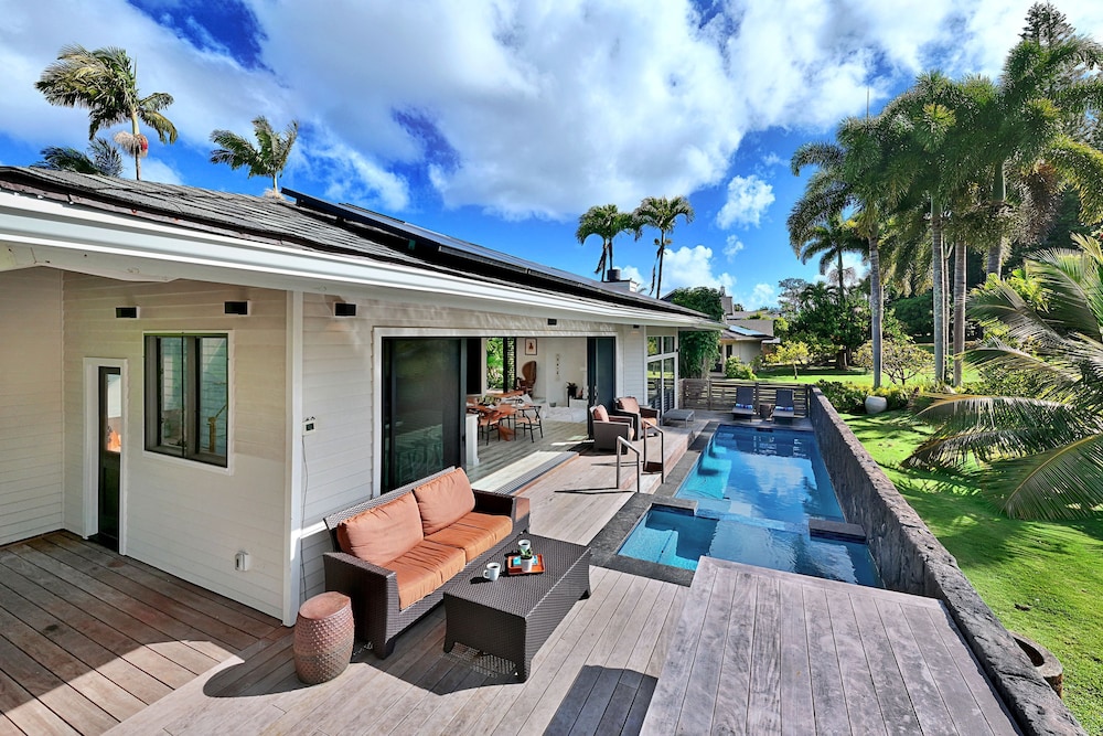 Kamalani Modern in Princeville