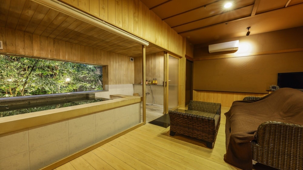 Yoshidaya Sannokaku