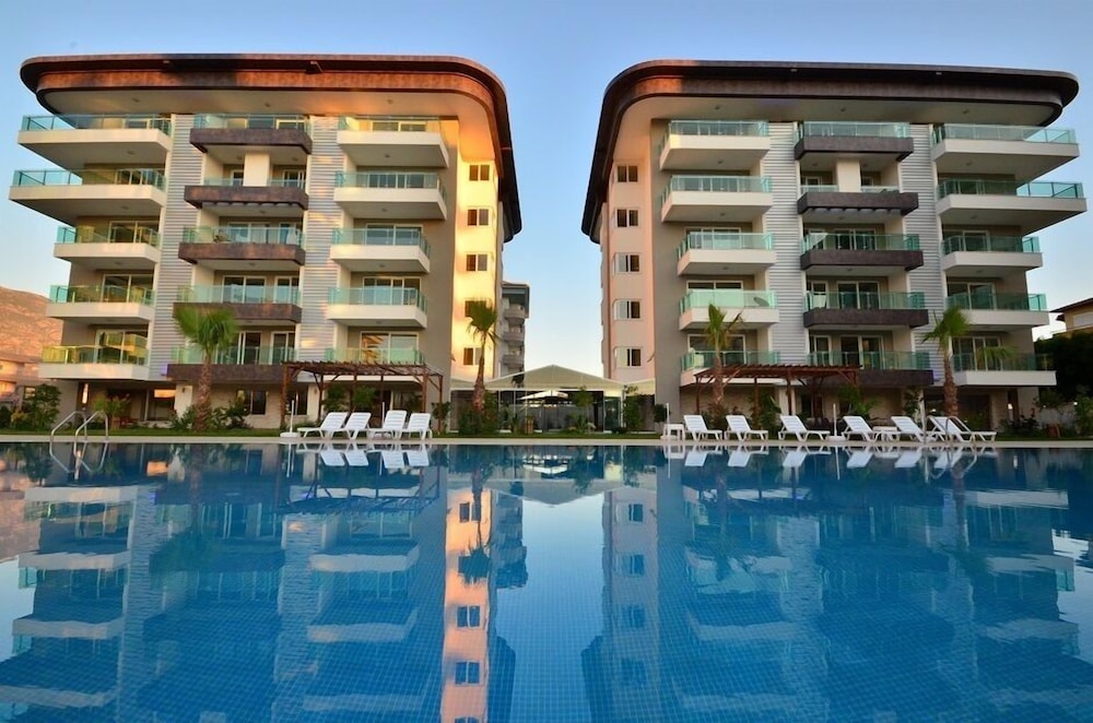 Moda Marine Apartments