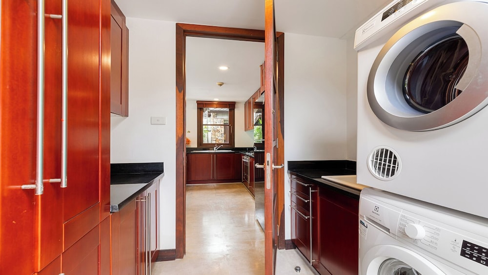 Aqua Vista 28