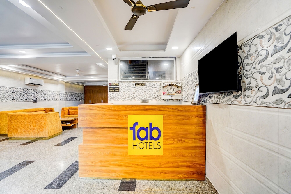 Fabhotel Kishori Inn