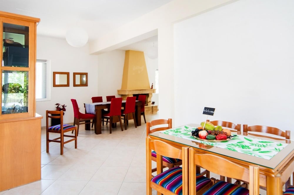 Soko Guest House in Astratigos view 3