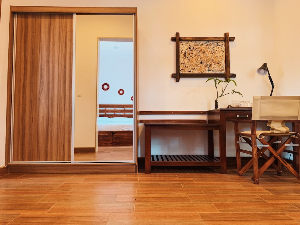 Kahawa House view 3