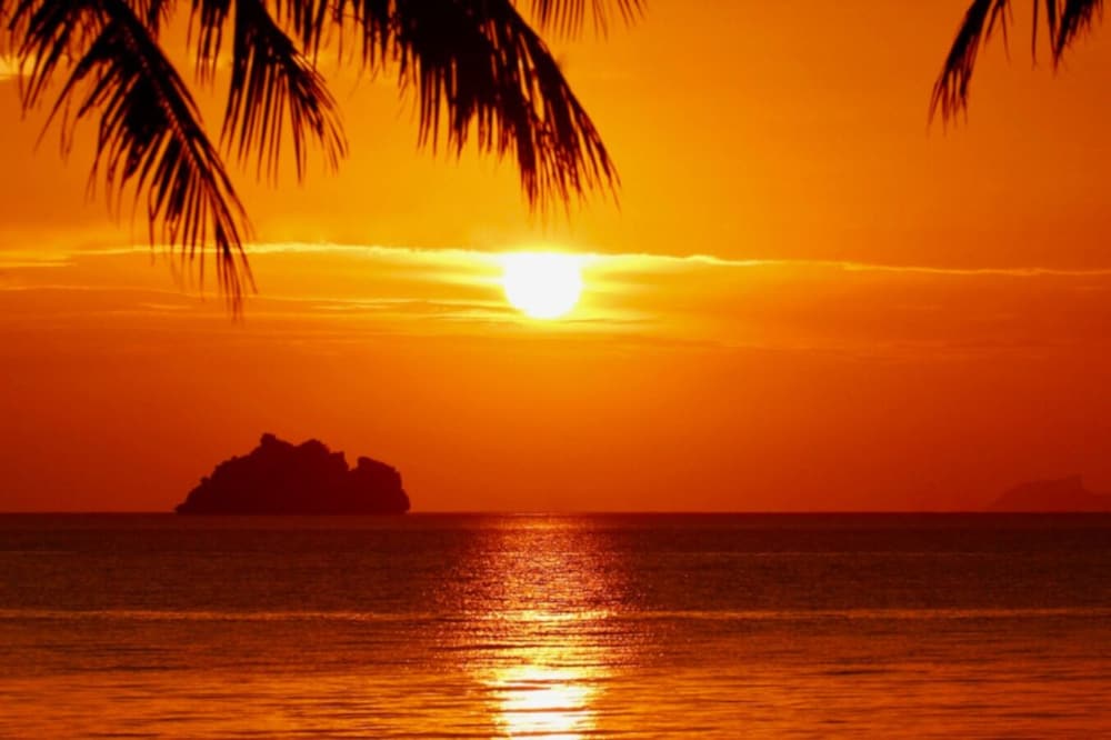 Sibaja Palms Sunset Beach Luxury Villa