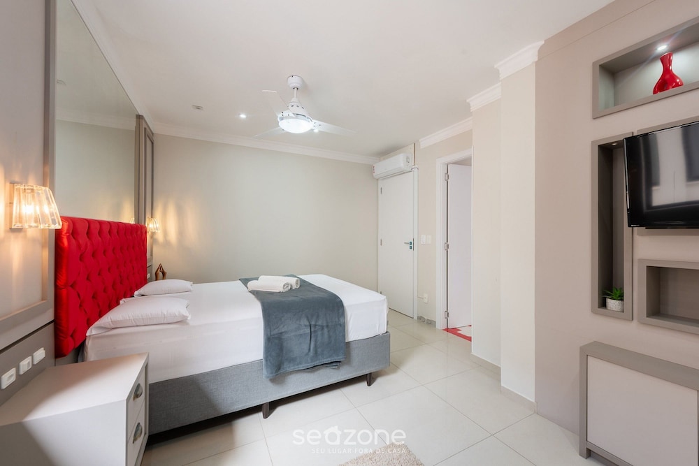 Apt w/ BBQ 80 m From the Beach Pat0402