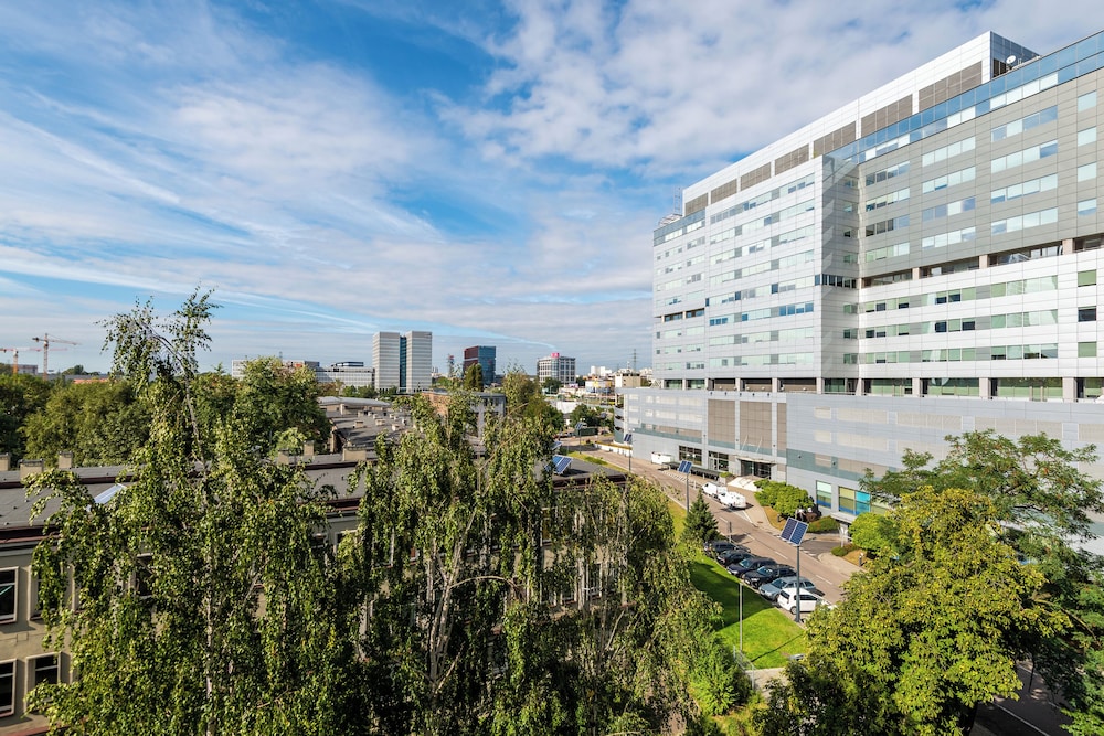 Tower II by Kairos Apartments