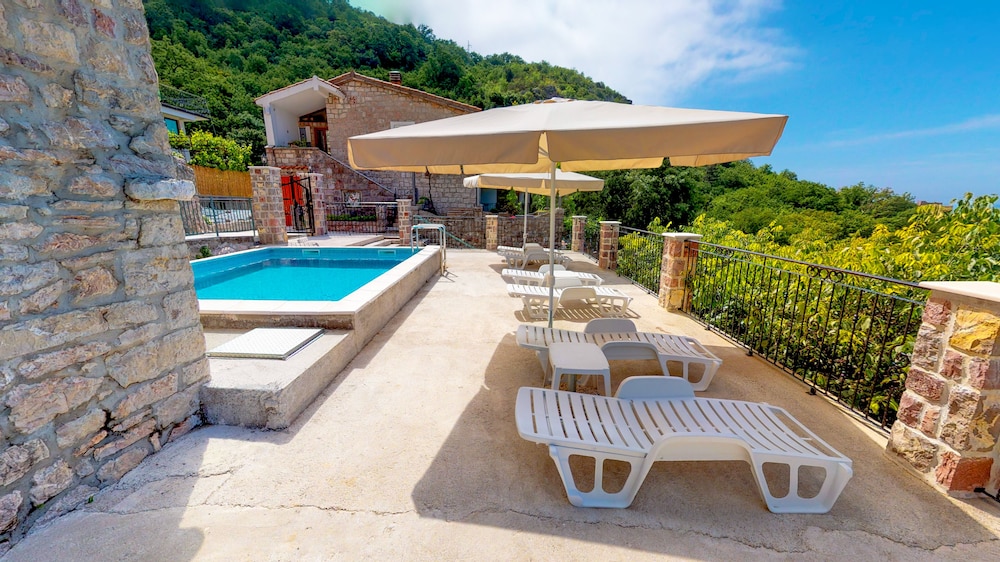 Villa Luka