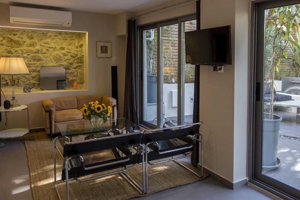 Athens Suites