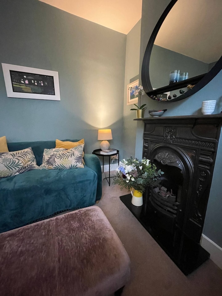 Beautiful & Cosy 2BD House - Southwark