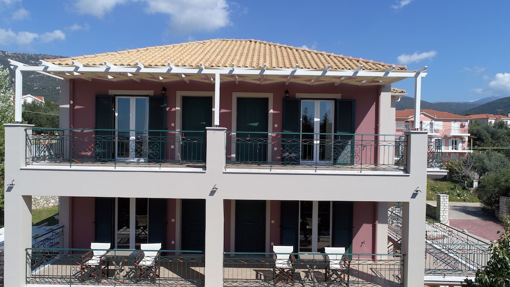 Dina Apartments