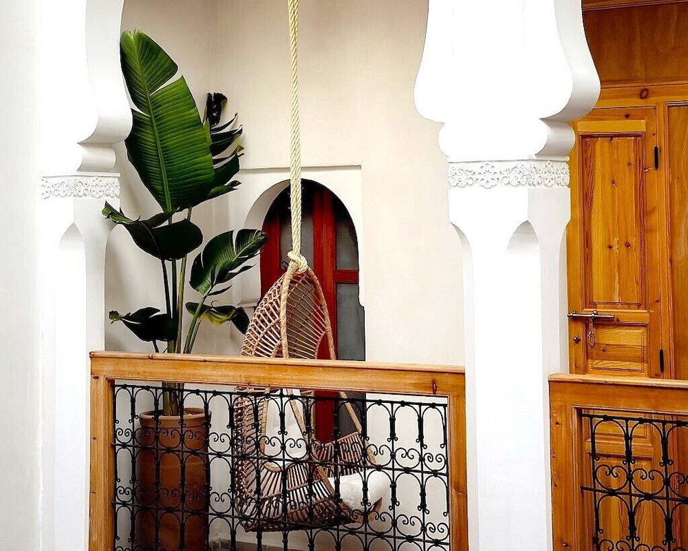 Riad LallaBaya