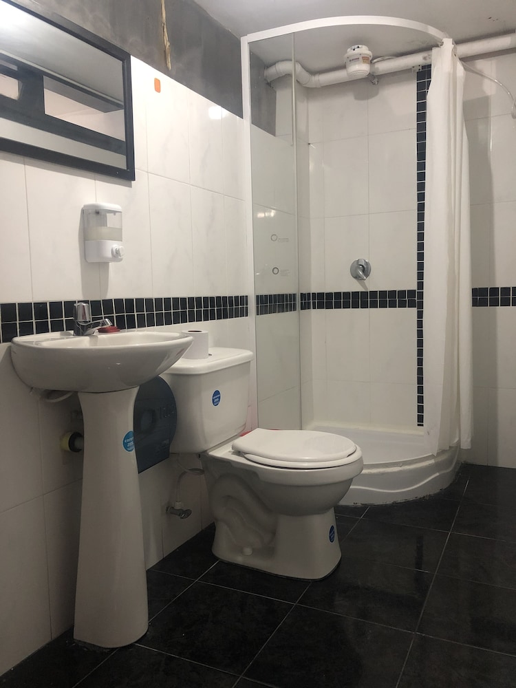 Memphis Hostal - Hostel