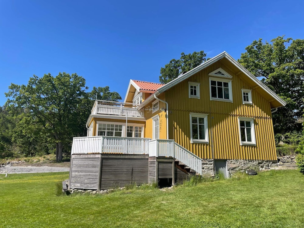 Holiday Apartment on Lilla Askeron
