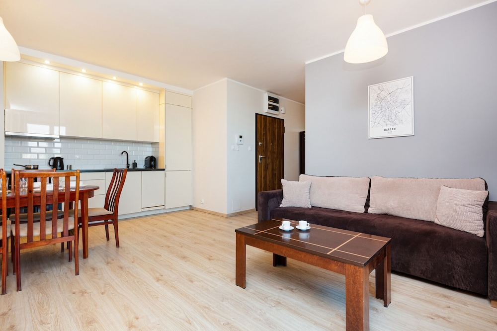 Apartment Kijowska Warsaw by Renters view 5