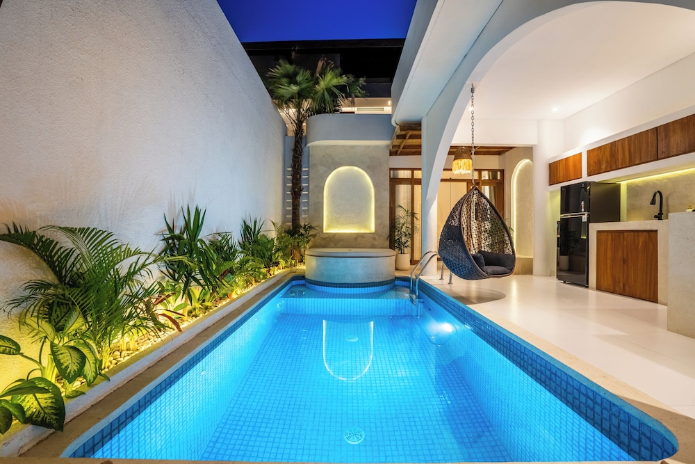 La Feliz Villa Balinesia - 2 Bedrooms