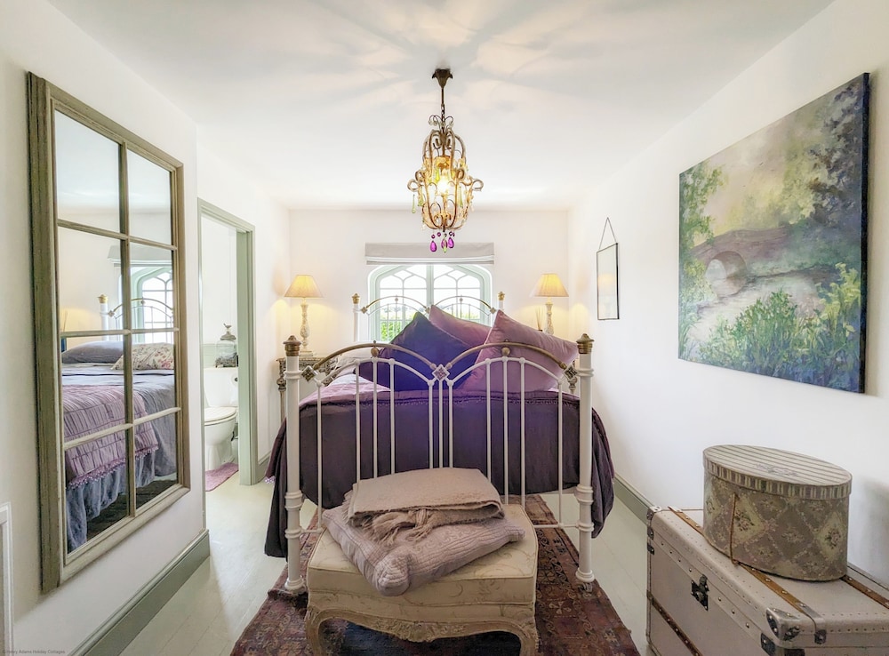 Unique Stay for Large Groups - Please Enquire!