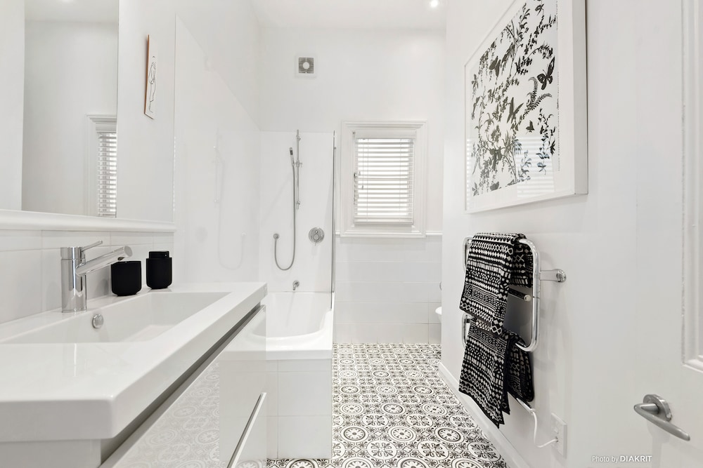 U Suites Hataitai - Gorgeous Classic Wellington Two Story Villa view 3