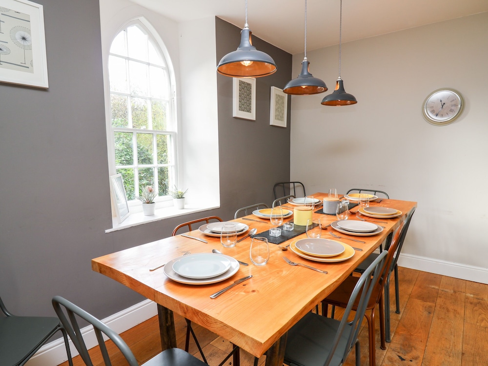Upper Vestry